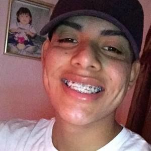 Meet your Posher, Ulises